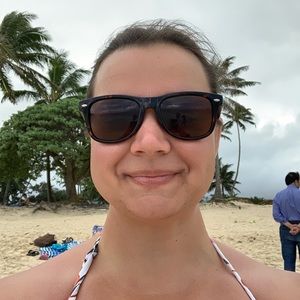 Meet your Posher, Catherine